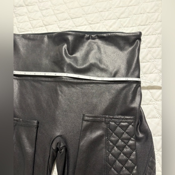 Spanx Black Quilted Faux Leather Leggings - Picture 4 of 7